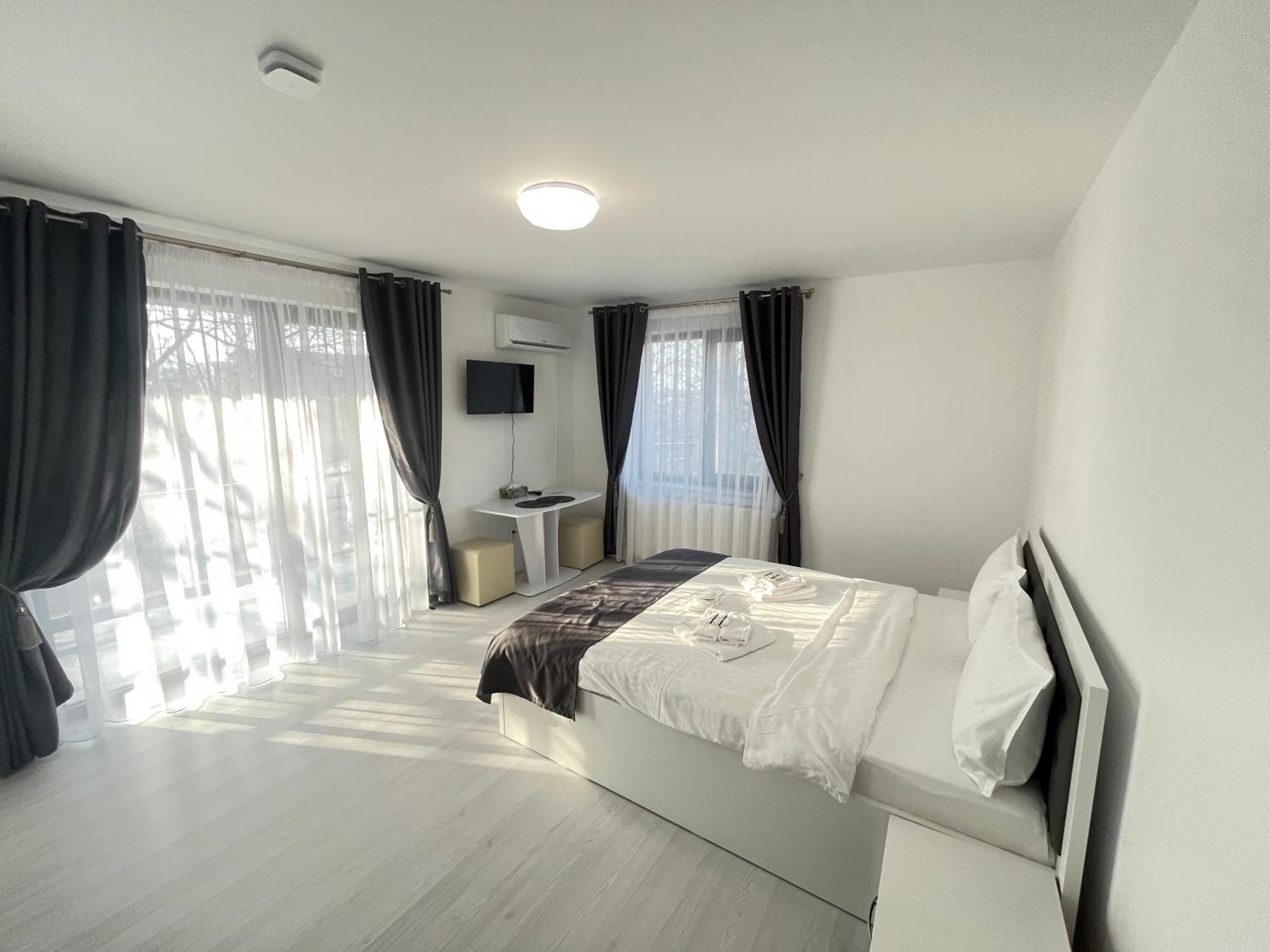 Hotel Palas Grand View Iasi Exterior photo