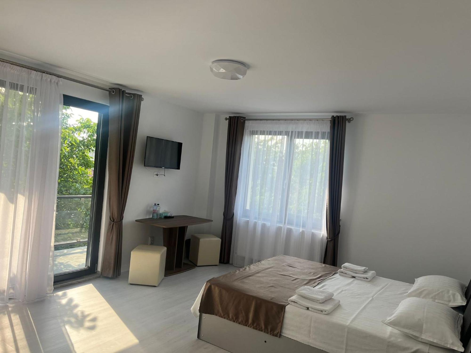 Hotel Palas Grand View Iasi Exterior photo